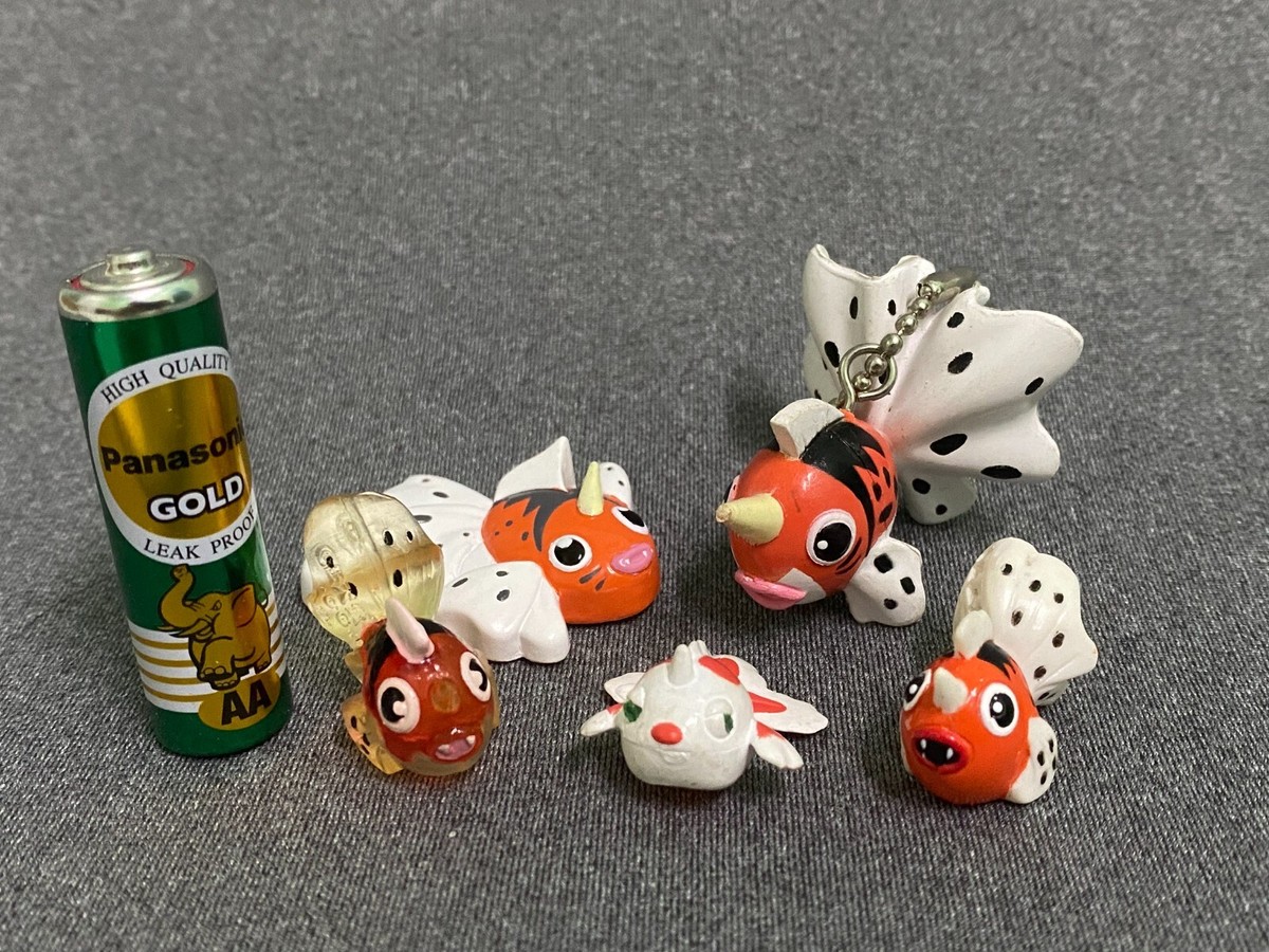 Goldeen Seaking Pokemon Monster Figure Nintendo Furuta/Bandai