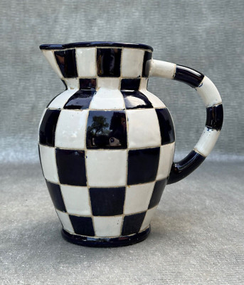 VINTAGE DARK NAVY BLUE & WHITE GLAZE CHECKERED PITCHER CERAMIC POTTERY ...