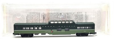 MicroTrains 55100120 Smooth-Side Dome Car - Ready to Run LN/Box