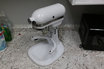 Heavy Duty Mixer Stand Pro 500 KitchenAid Silver 5 Qt. 10 Speed