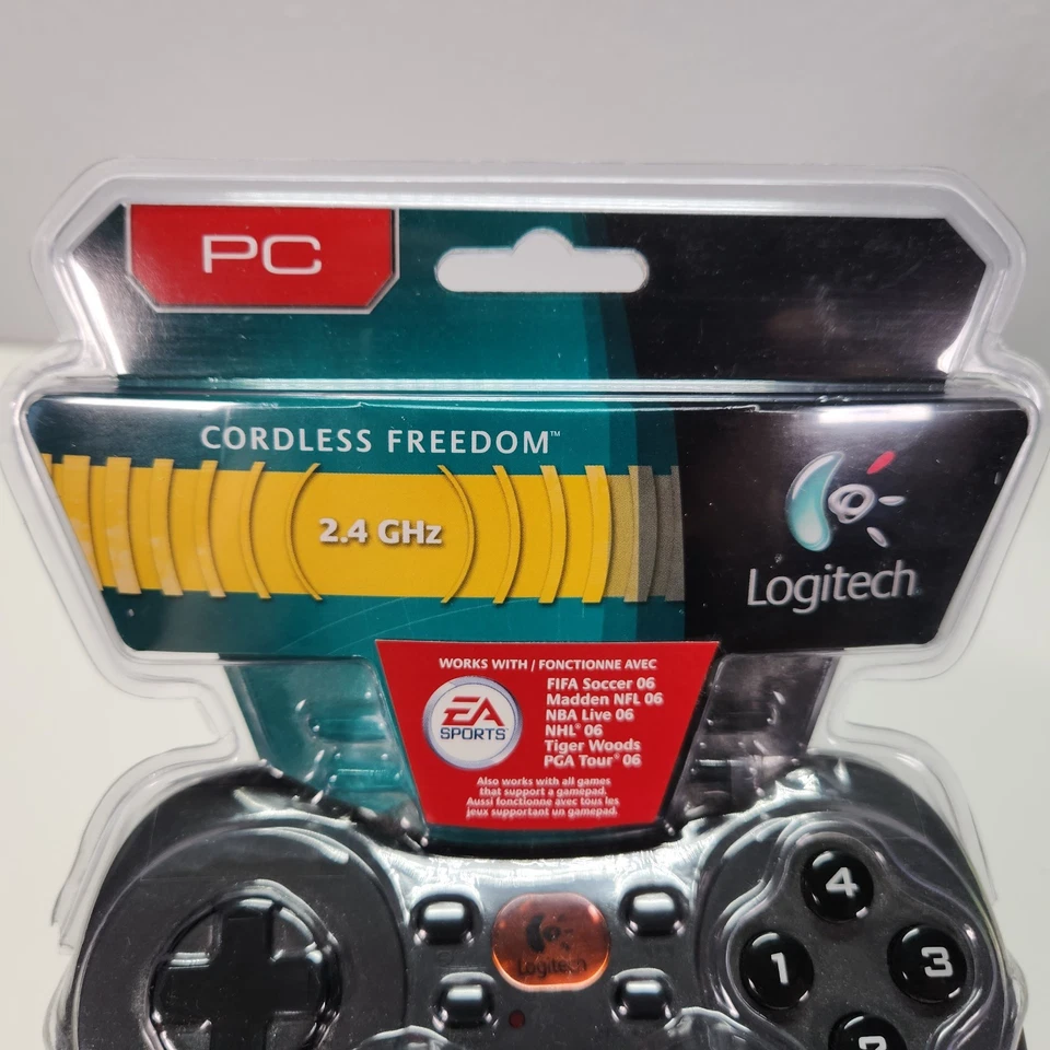 BRAND NEW Logitech Cordless Rumblepad 2 Vibration Gamepad Controller PC - Image 2 of 4