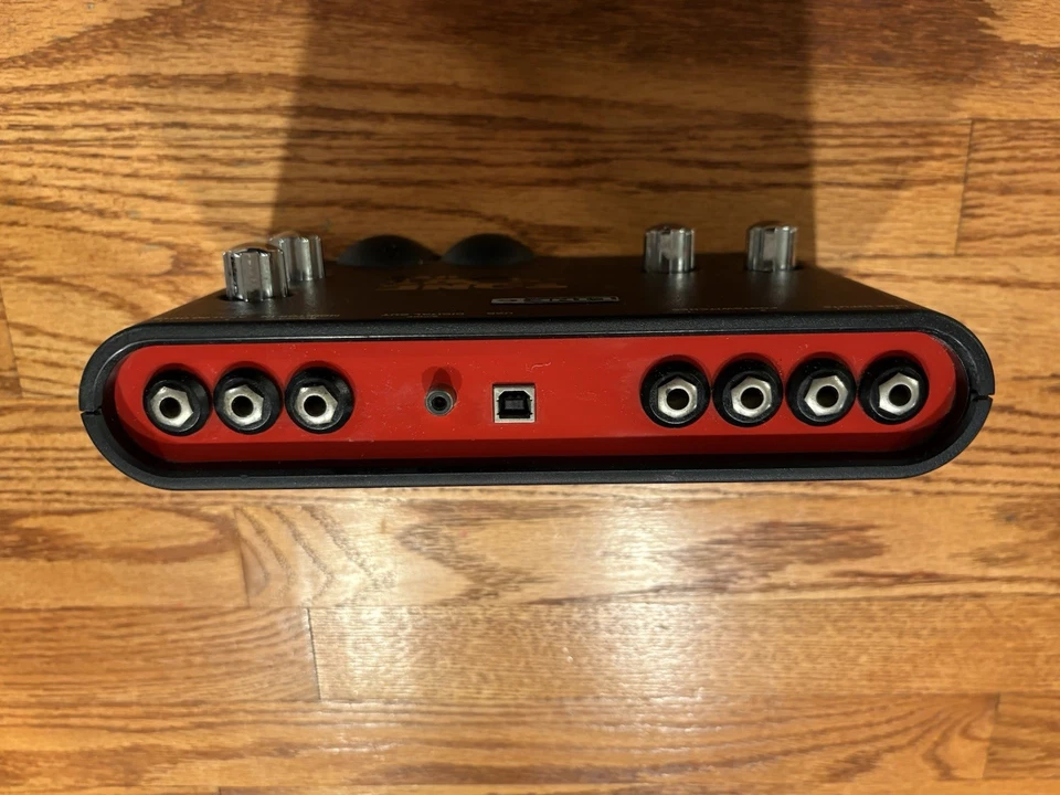 Line 6 Tone Port UX2 Digital Recording Audio Interface USB - Image 2 of 4