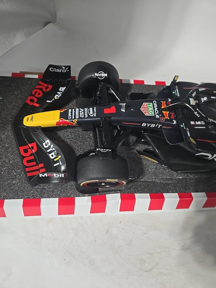 Maisto RB19 1/10 Oracle Red Bull RC Formula Racing car W/ Battery No Remote New - Image 4 of 4