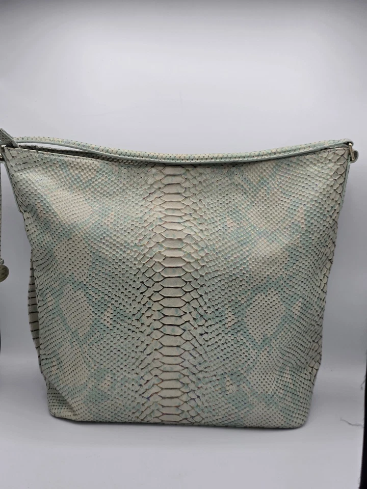 Bolso de Hombro Hobo Brahmin Ópalo Sevilla Harrison Serpiente Repujado y Cartera a Juego Foto 3 de 4