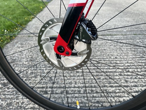 Ribble Endurance SL Disc, Ultegra, Carbon Wheels, Integrated Bars - Picture 12 of 16