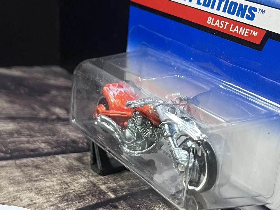 Motocicleta Hot Wheels 2000 Blast Lane naranja diecast sellada usada casi nueva Foto 4 de 4