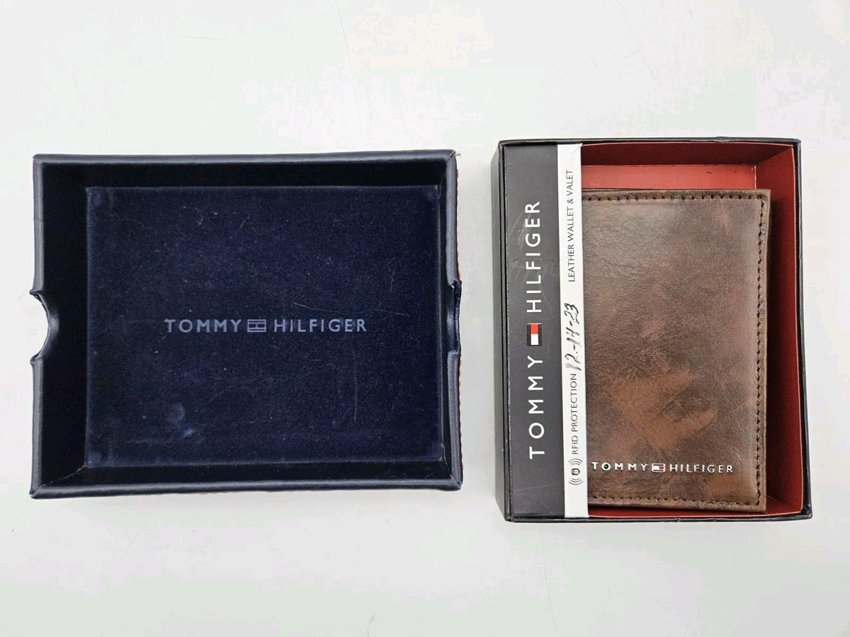 Tommy Hilfiger Leather Wallet And Valet Tommy Hilfiger Brown