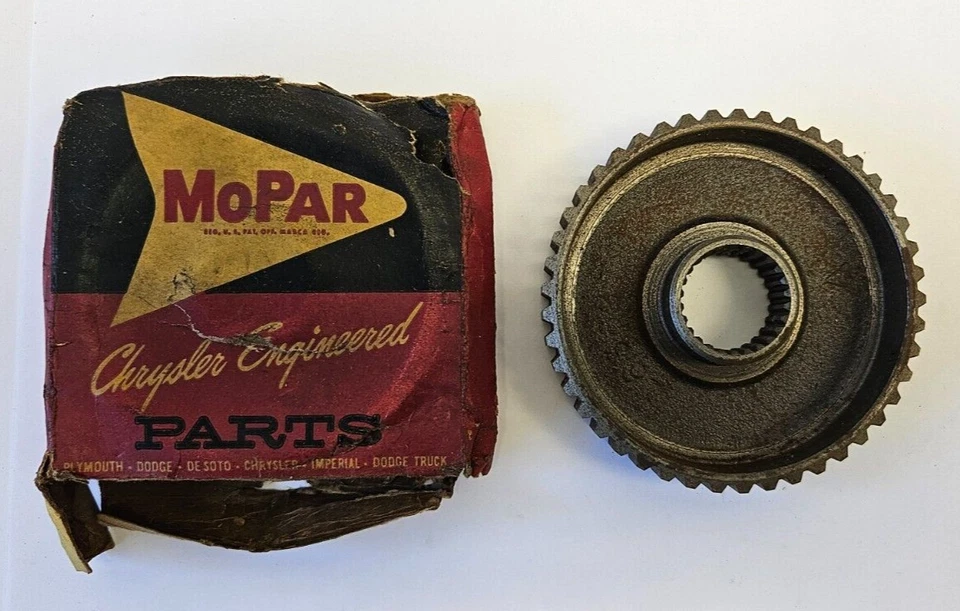 Buje de disco de conducción embrague delantero automático de 3 velocidades Plymouth 1957-1958 1636279 nuevo de stock Foto 2 de 4