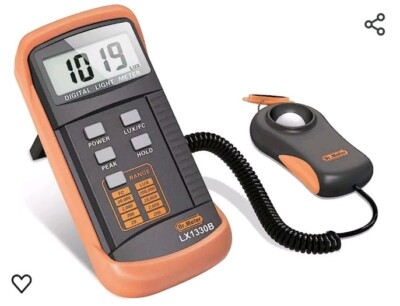 LX1330B Digital Luxmeter Light Meter 0-200 000 Lux Testing Illuminometer UK USED