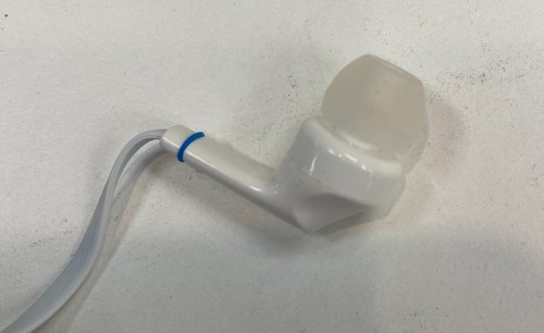 3.5 White Stereo Headset With Mic - Picture 5 of 6