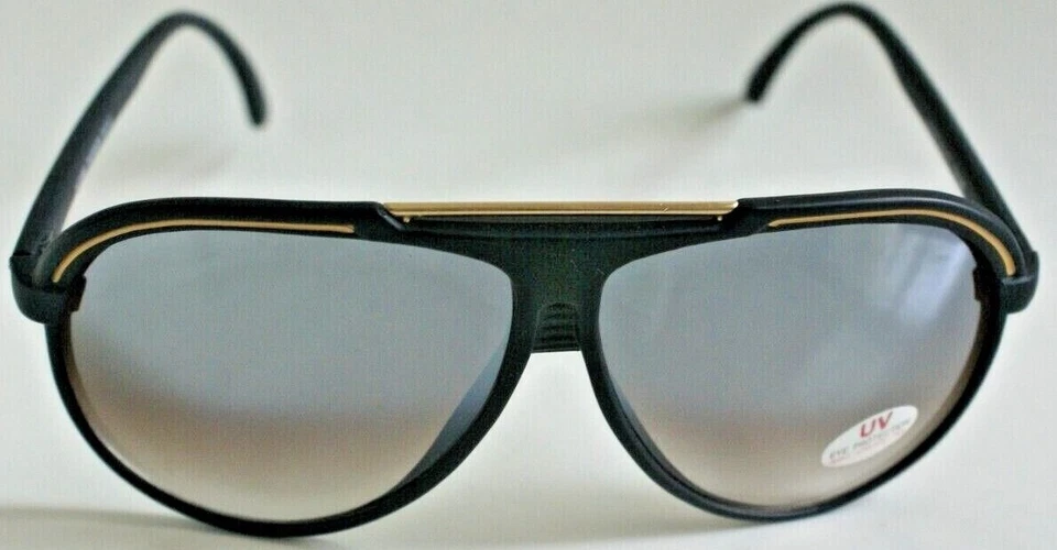 NUEVO CON ETIQUETAS Verdadero Vintage Años 80 Inventario Moda Deportes Aviador Gafas de sol grandes degradadas Foto 2 de 3