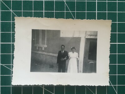 v073 Altes Foto um 1950 Ehepaar