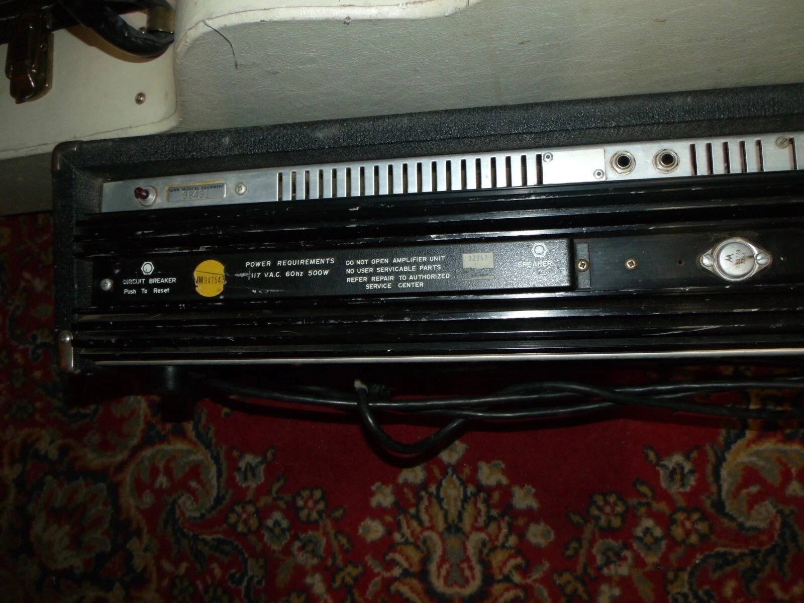 Picture 6 of 9