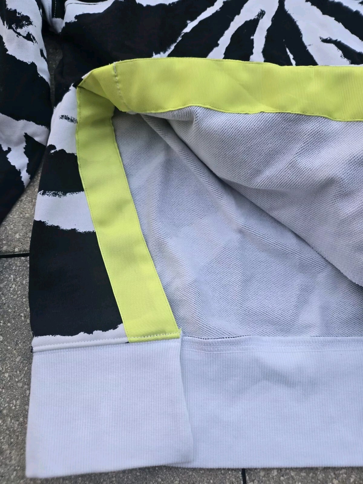 Fabletics Jasmine Slit Pullover Hoodie Black Whit… - image 3