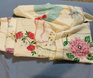 6 Vintage Hand Embroidered Table Scarves/Runners Flowers Rooster Cats Pre Owned