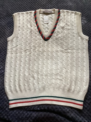 Gucci Sleeveless V Neck Sweater