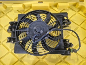 12-19 Can Am Spyder Roadster RT Radiator Cooling Fan FAN ASS'Y 709200338