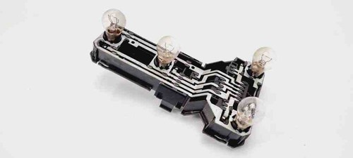 VW PASSAT B7 ALLTRACK 365 Rücklichtkontakte 3B9945257 1.90 Diesel 1998 31093376