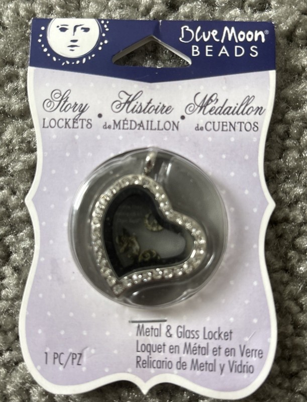 Blue Moon Beads LOCKET Metal & Glass HEART Locket Silver w/RHINESTONES Glass New