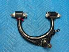 Toyota Land Cruiser LX470 Front Passenger's Upper Control Arm 1998-2007 OEM