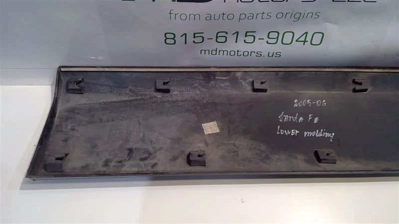 HYUNDAI SANTAFE 2002-2006 PUERTA DELANTERA LADO IZQUIERDO GUARNICIÓN 87721-B8500GAL Foto 4 de 4