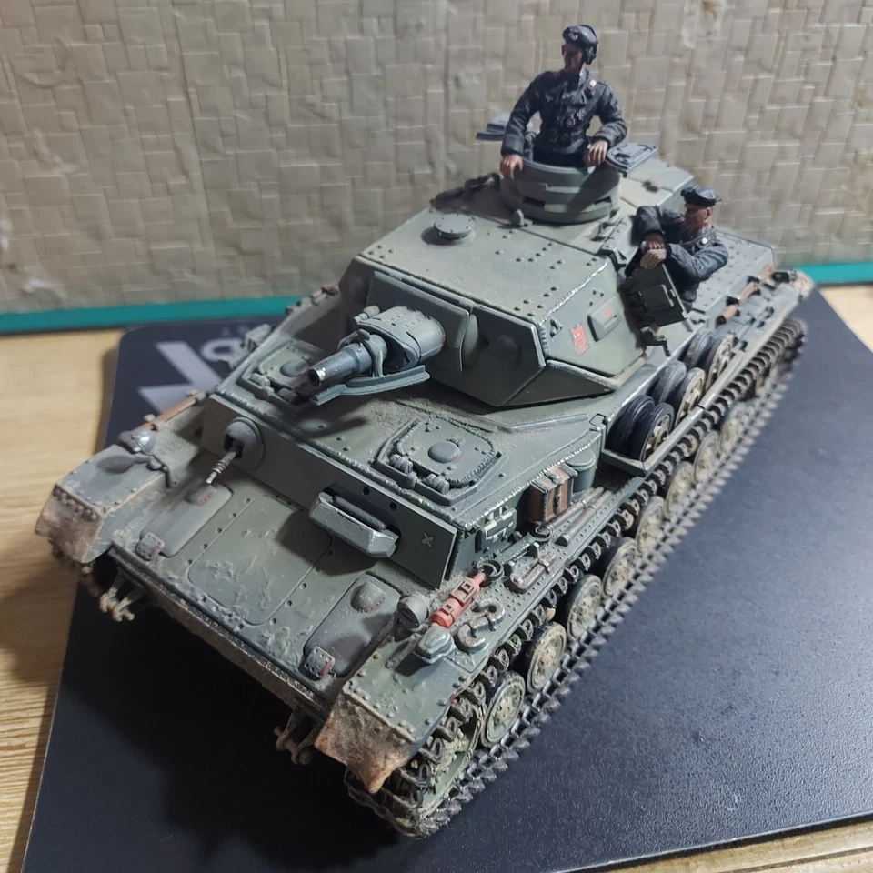 Forces of Valor German Panzer IV Ausf. F, v. 5. Pz.Div. Kursk 1941 - Bild 4 von 4