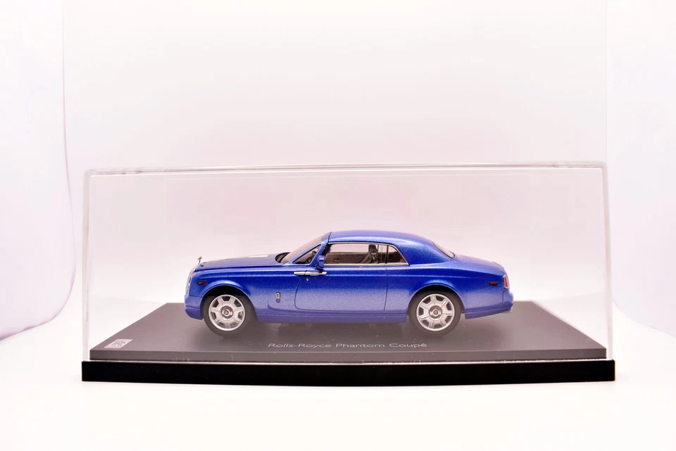 Modellino Auto Scala 1:43 Rolls royce phantom coupe Kyosho modellismo statico - Immagine 3 di 4
