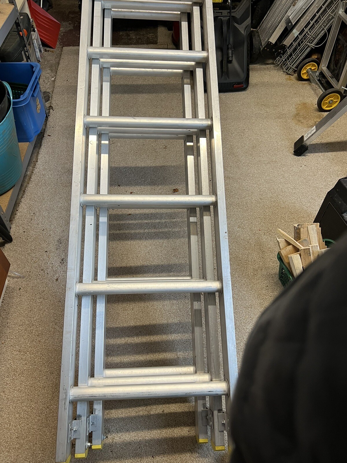 Lyte NELT330 Aluminium Triple Extension Ladder eBay