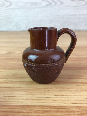 Miniatur braun glasiert Krug 2,5'' hoch 