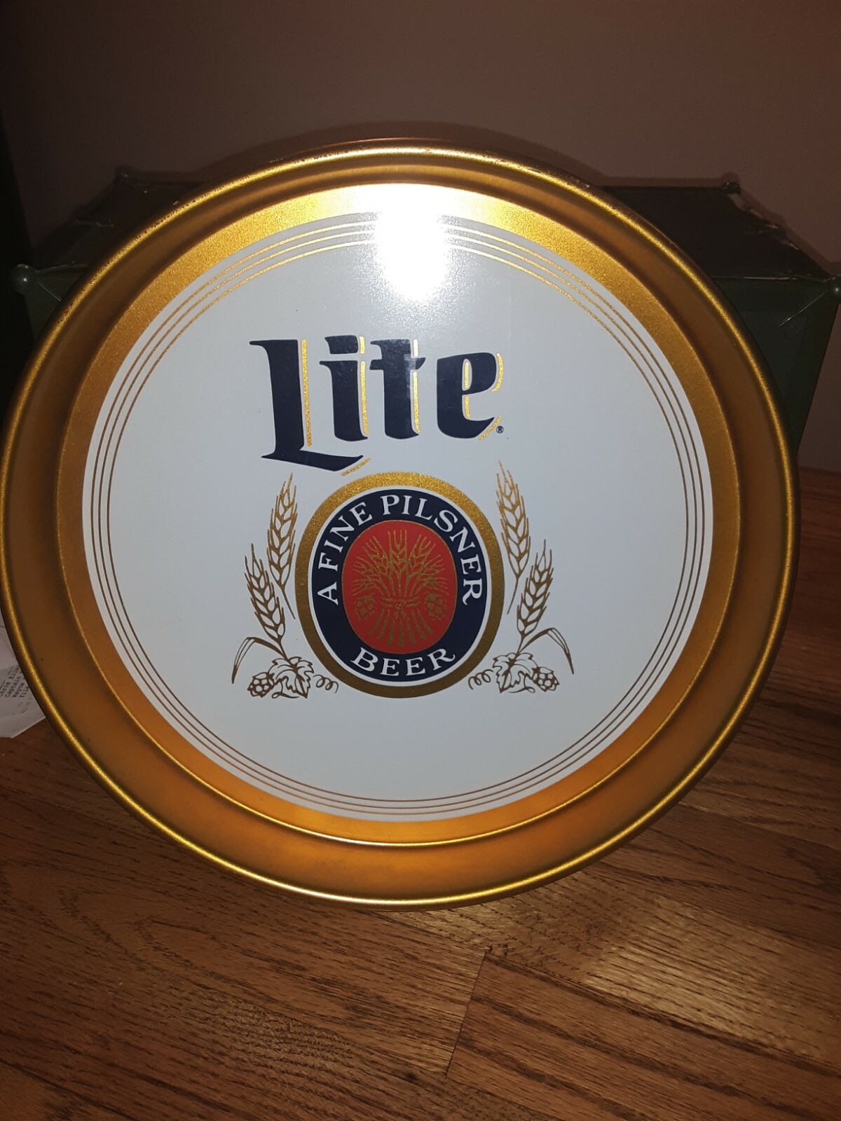 Picture 1 of 1