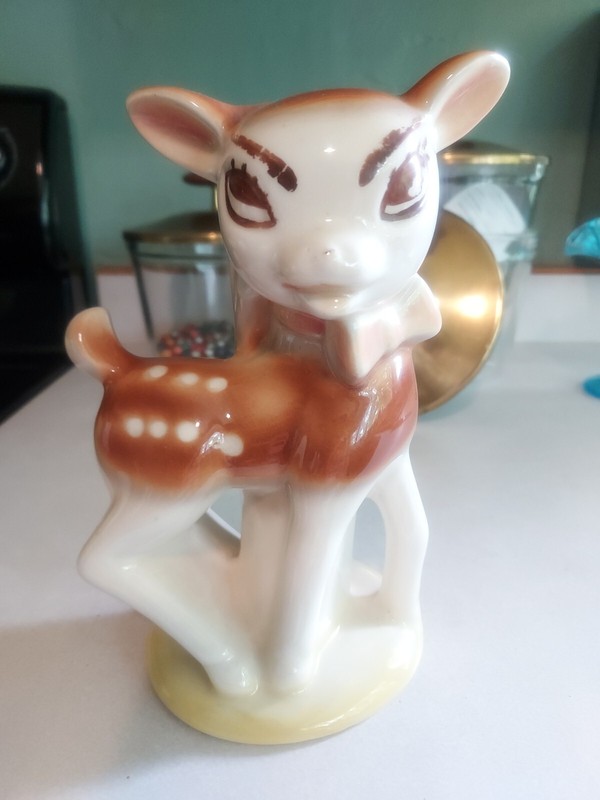 ** Vintage Deer Fawn Doe Ceramic Lamp Base Electric Lamp **