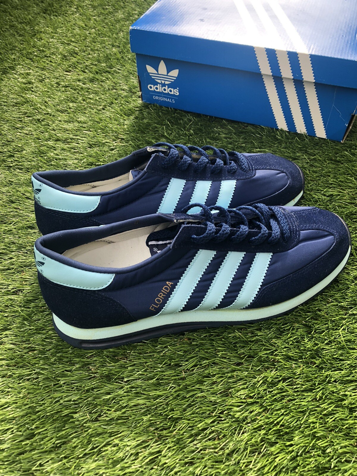 SUPER RARE VINTAGE ADIDAS FLORIDA TRAINERS,1980s ..! NEVER WORN….!