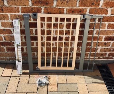 munchkin lindam stair gate