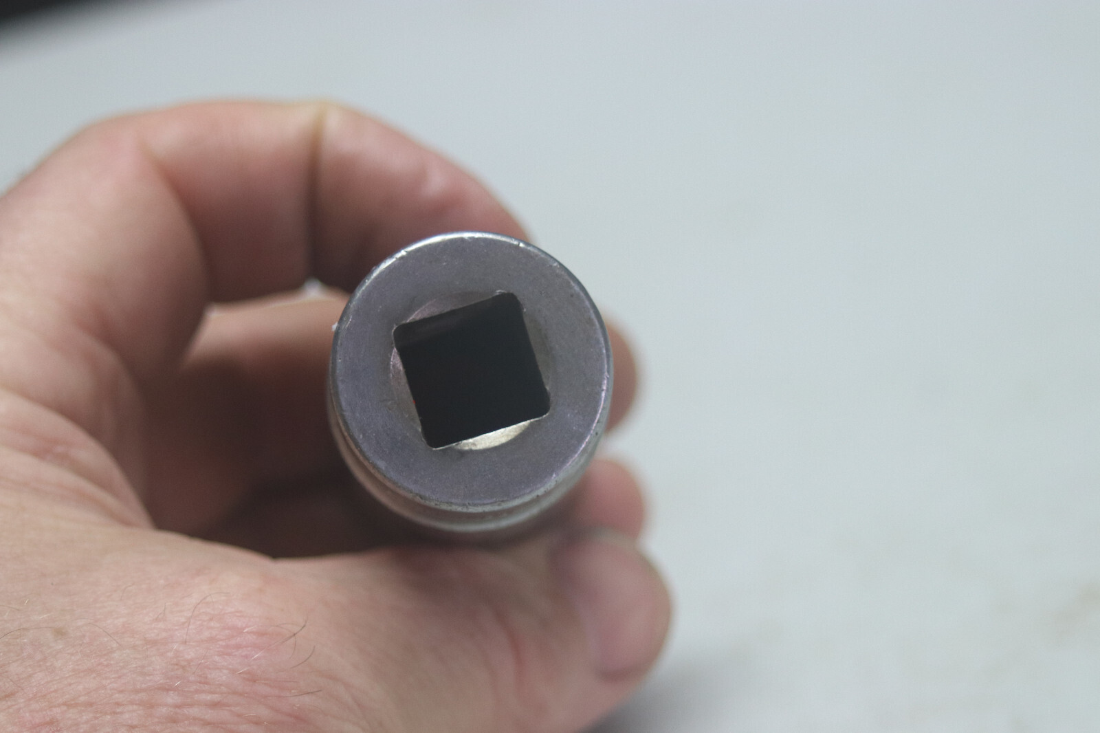 Snap On  SVS281  1/2 Inch Drive 7/8  12 Point Deep Socket