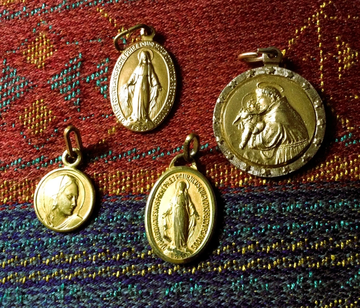 Médaille Miraculeuse Plaqué Or 15 Mm - Médaille & Croix Chrétienne En Plaqué Or 1,57g - Bijou Religieux De Lourdes