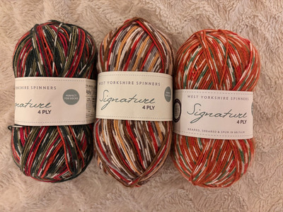 (105 /kg) 100g WYS Signature Sockenwolle für Weihnachten 4-fädig Strickwolle