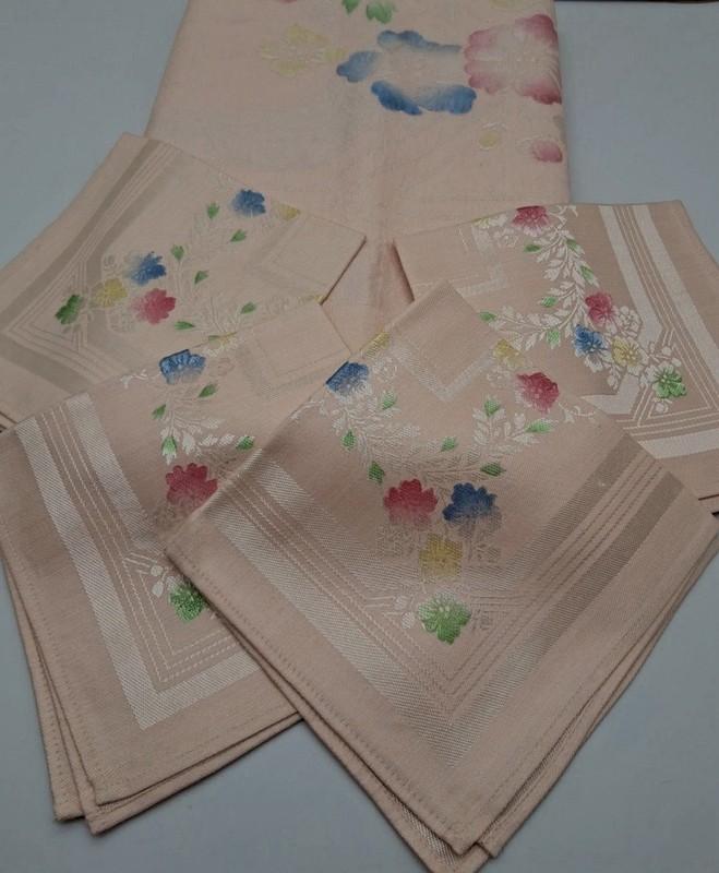 VINTAGE 40'S PEACH SILK DAMASK FLORAL 50” Square Tablecloth with Napkins