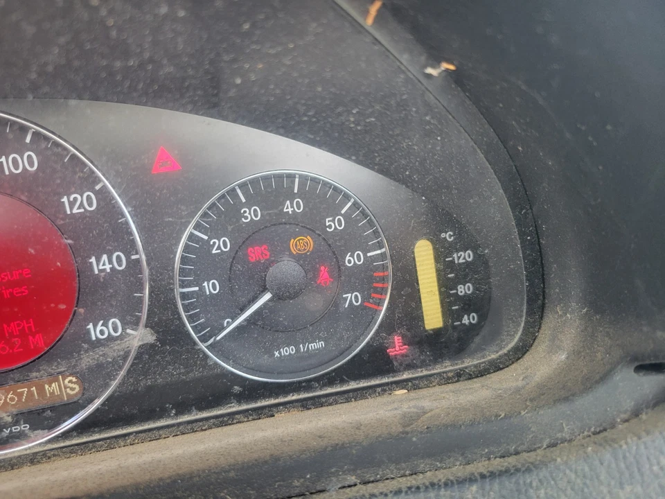 06-09 MERCEDES W209 CLK350 CLK550 VELOCÍMETRO ODÔMETRO PAINEL DE INSTRUMENTOS 119K - Imagem 4 de 4