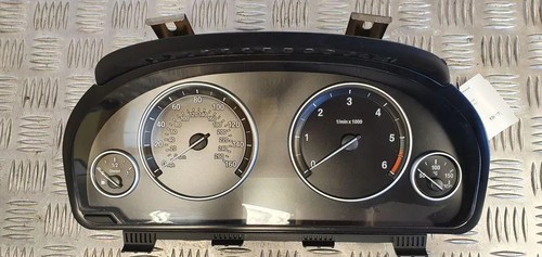 BMW 5 F10 Kombiinstrument 25811511 2.00 Diesel 2012 31581056