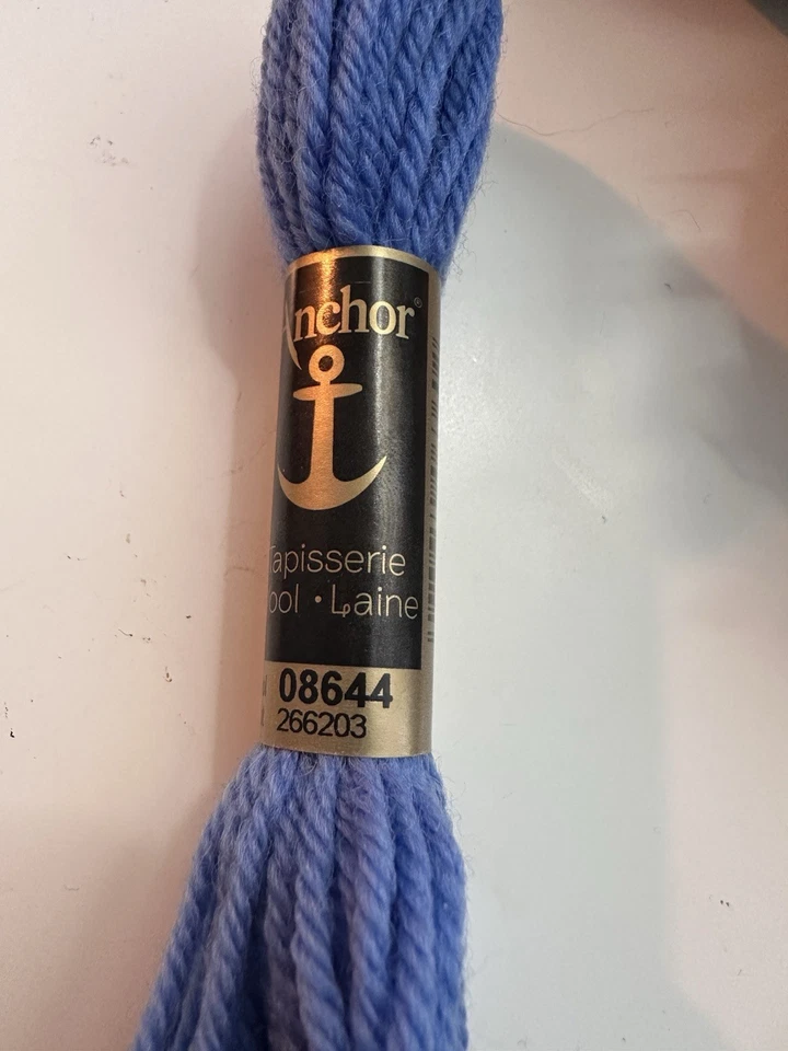Anchor Tapestry Wool (Tapisserie) - 10m Skein - Shade No. 08644 Medium Blue - Image 4 of 4