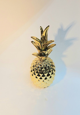 Home Decor Accessory, Golden Colored In A Pineapple Shaped For Futniture.