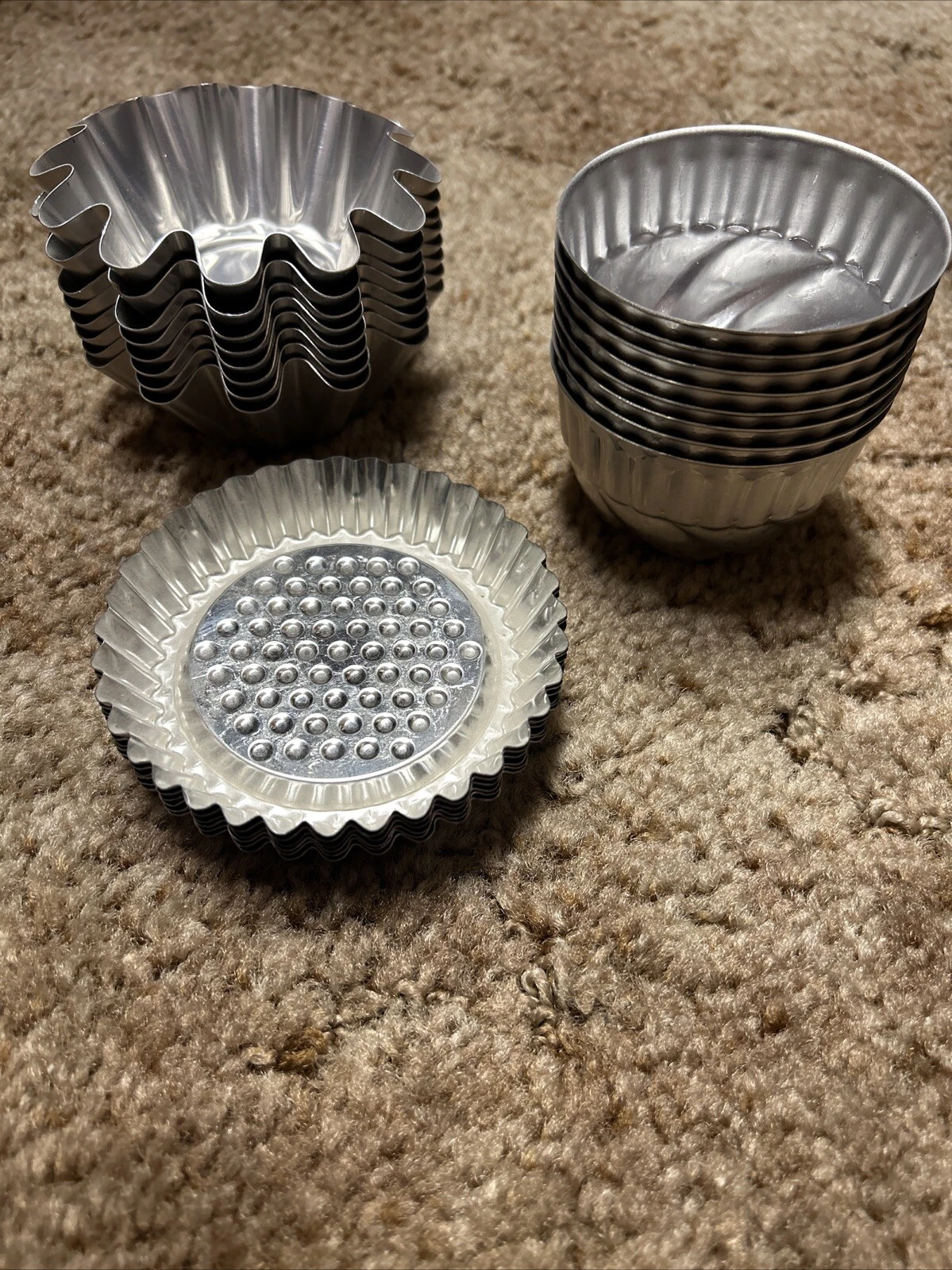 Mini Tart Pan Lot Custard Muffin Jello Lot Of 22 Fluted Scalloped Swirl