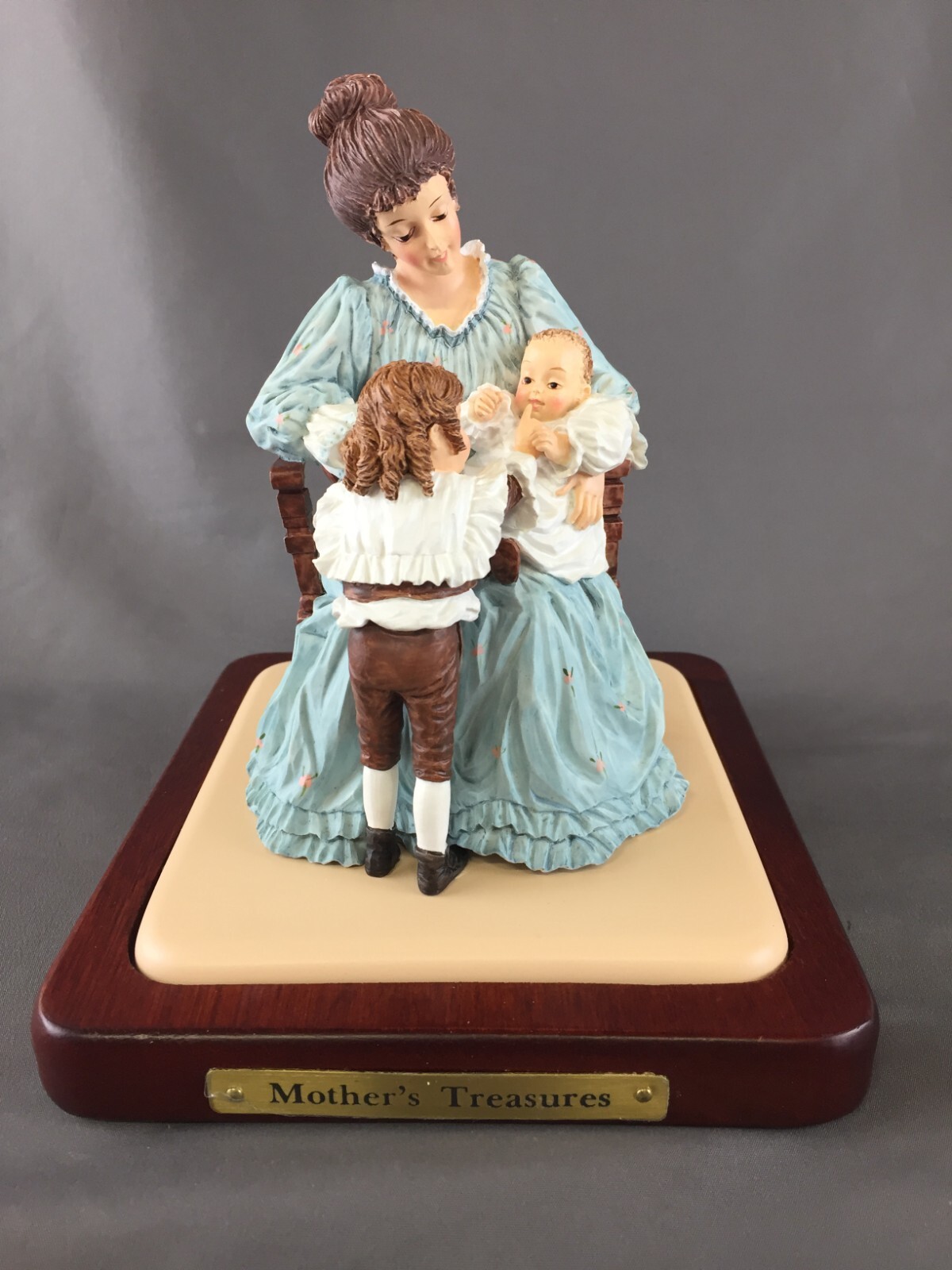 Maud Humphrey Bogart Heirloom Tradition (1987) Hamilton Mother's Treasures H5619