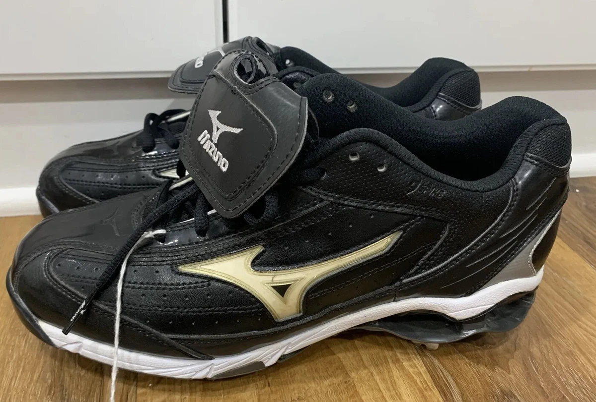 Mizuno sweep cheap softball cleats