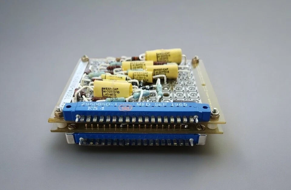 Conjunto de modelo de cabecera de placa de circuito P/N: Z974770 Foto 2 de 2