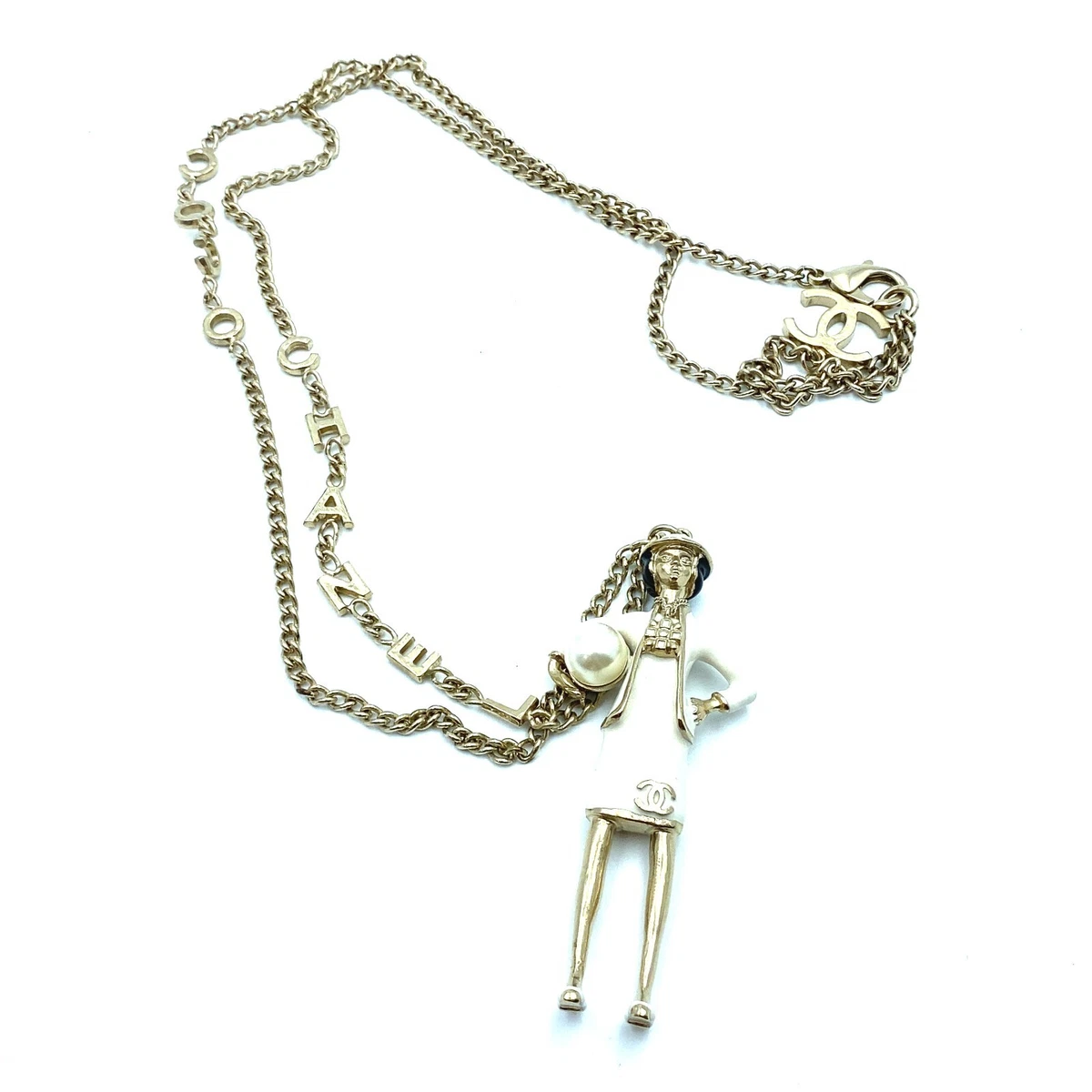 coco chanel pendant necklace