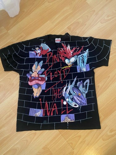Vintage Pink Floyd Shirt x The Wall 