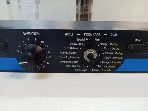 Lexicon MPX 100 STEREO DIGITALE DELAY NO ALIMENTATORE COSÌ COM'È NON POSSO TESTARE PULITO - Foto 6 di 12