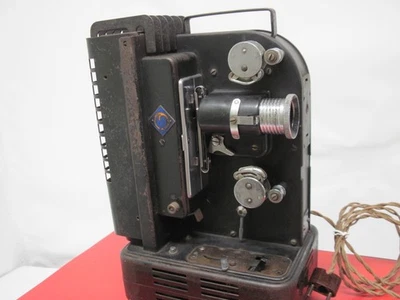 Pathé Baby REX Projecteur Film 9,5 mm a rénover : 2 Lampes ok  ( voir  vidéo ) - Photo 1/4