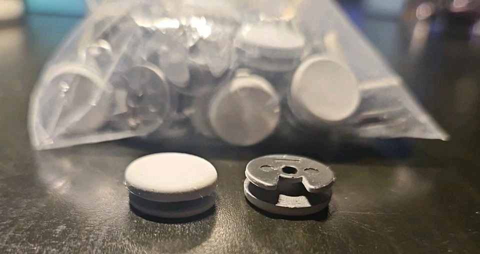 63 PCS 3DS/2DS/XL/LL Replacement Joystick Thumb Pad Cap Plastic Nintendo Models - Image 2 of 4